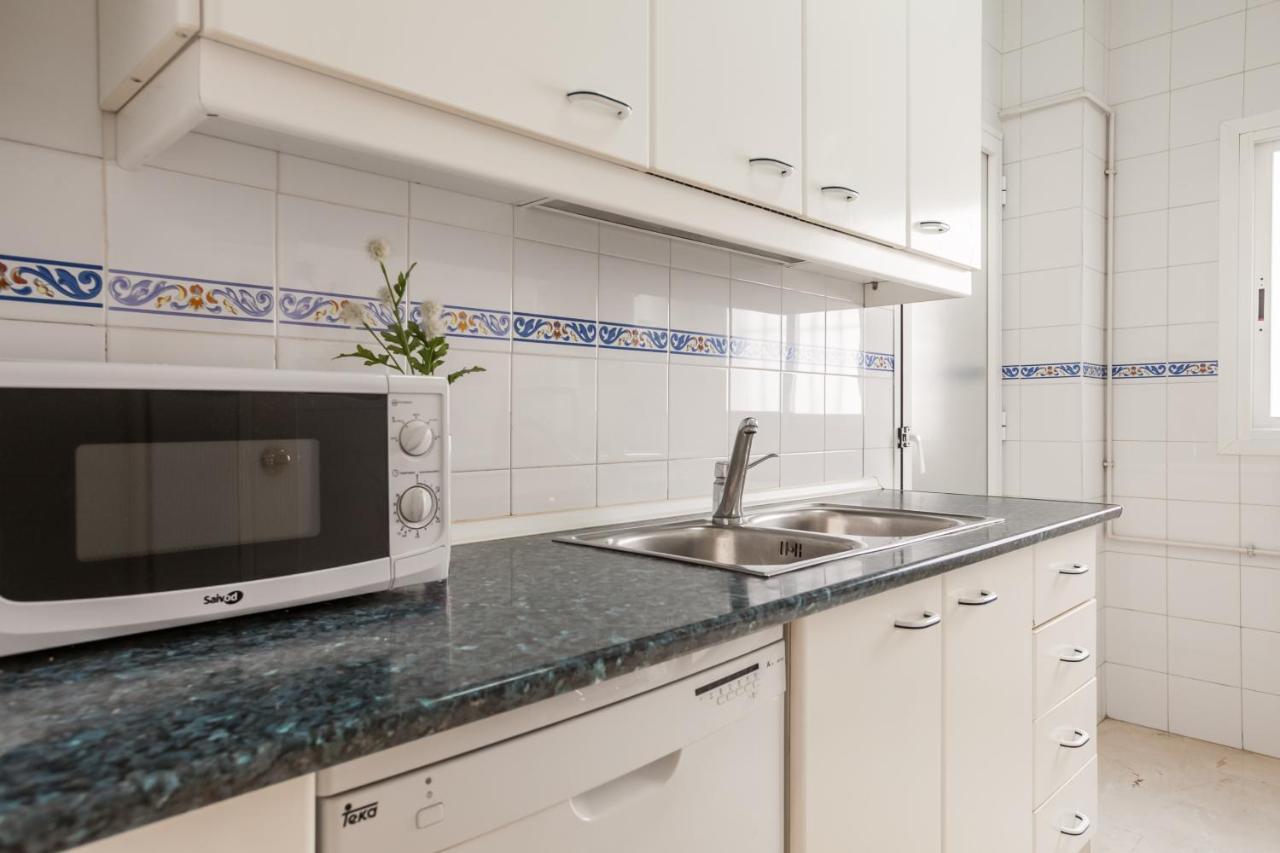 Apartamento Cerca Del Alcazar Con Garaje Privado Appartement Sevilla Buitenkant foto